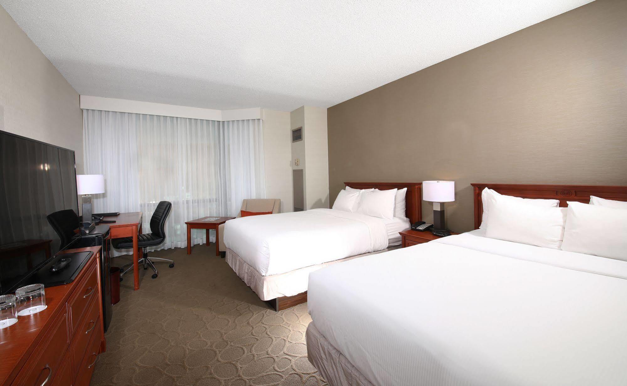Delta Hotels By Marriott St. John'S Conference Centre Esterno foto