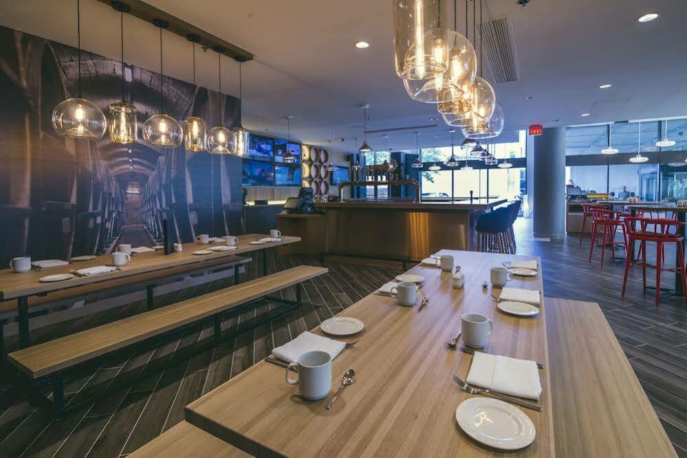 Delta Hotels By Marriott St. John'S Conference Centre Esterno foto